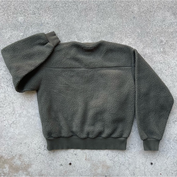 Everlane Renew Fleece Crewneck Pullover size small preloved green - Picture 2 of 4